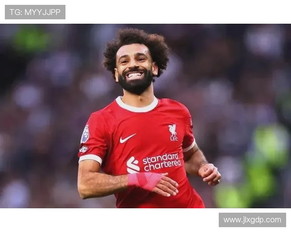 2023年全球足球明星月薪排行榜揭晓谁是收入最高的球员